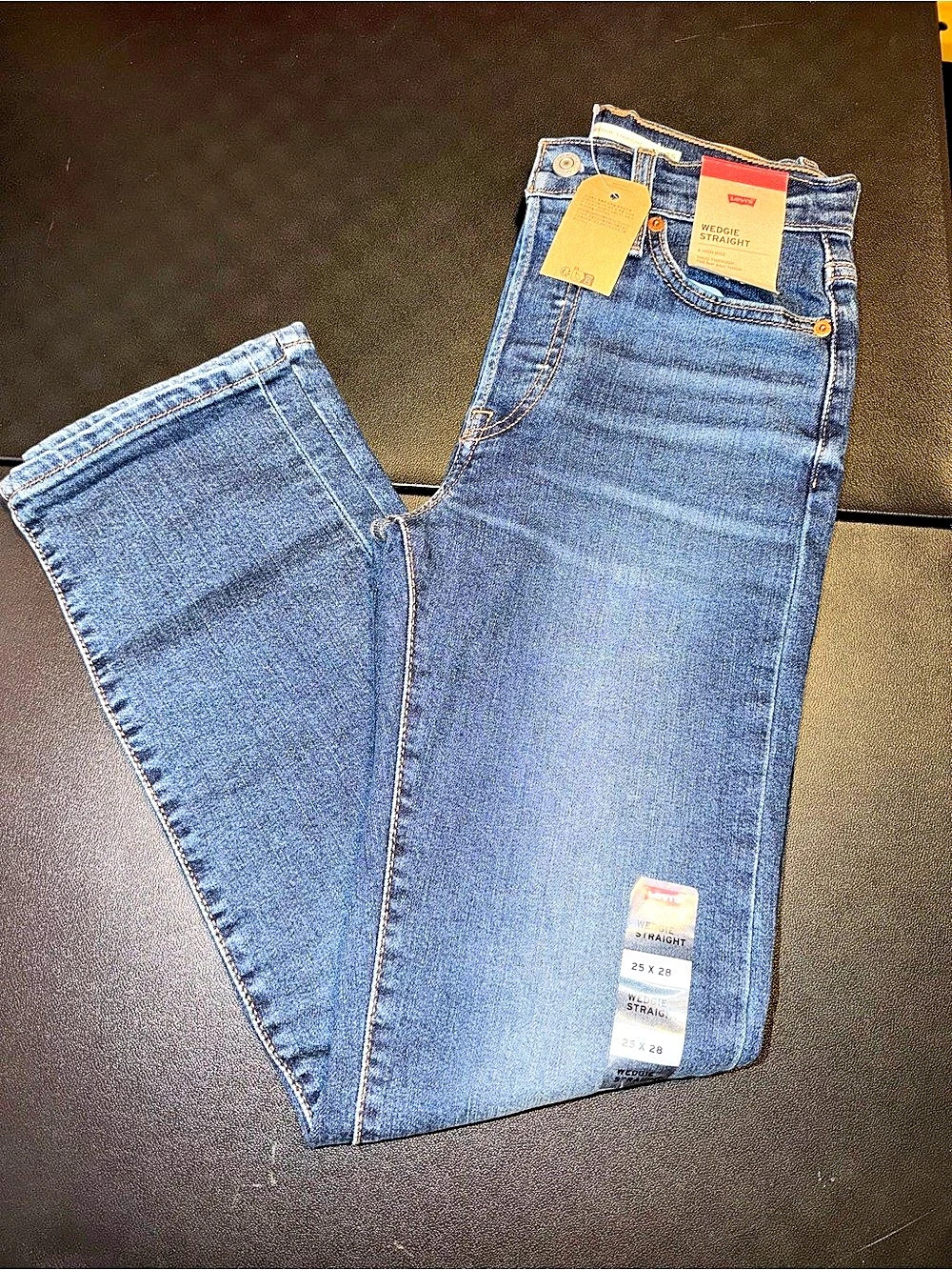 Levi's Wedgie Straight Blue Waist 25 NWT
